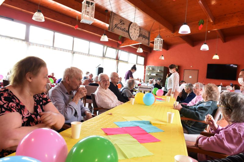 Anniversaires des résidents à la Cité Saint Loup